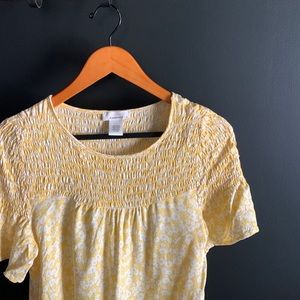 Short sleeve yellow floral blouse